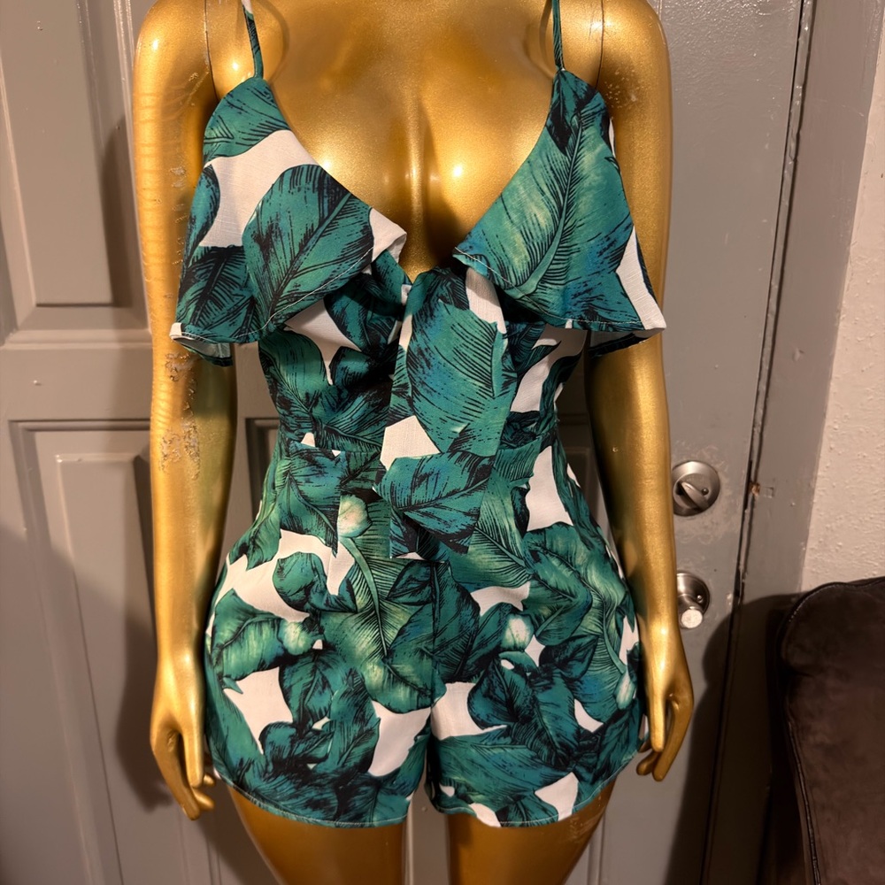 & Other Stories Green Tropical-Print Ruffle Romper